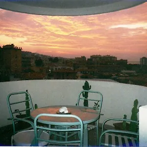 - Terrazzo Vivibile Vista Mare, Wi-fi Gratuito Vallecrosia